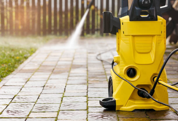 Best Factory Floor Cleaning  in Gallup, NM
